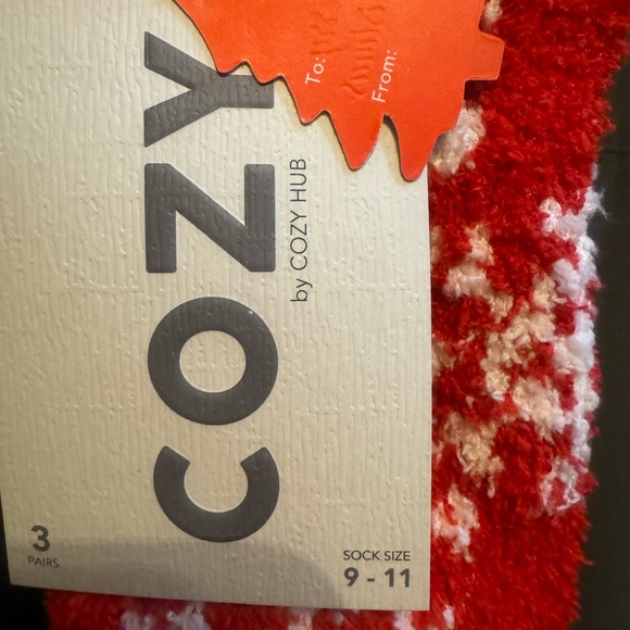 New with tags Holiday socks - Picture 2 of 3